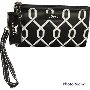 Scout “Kate”‘wristlet small zippered bag with removable wrist strap. NWT